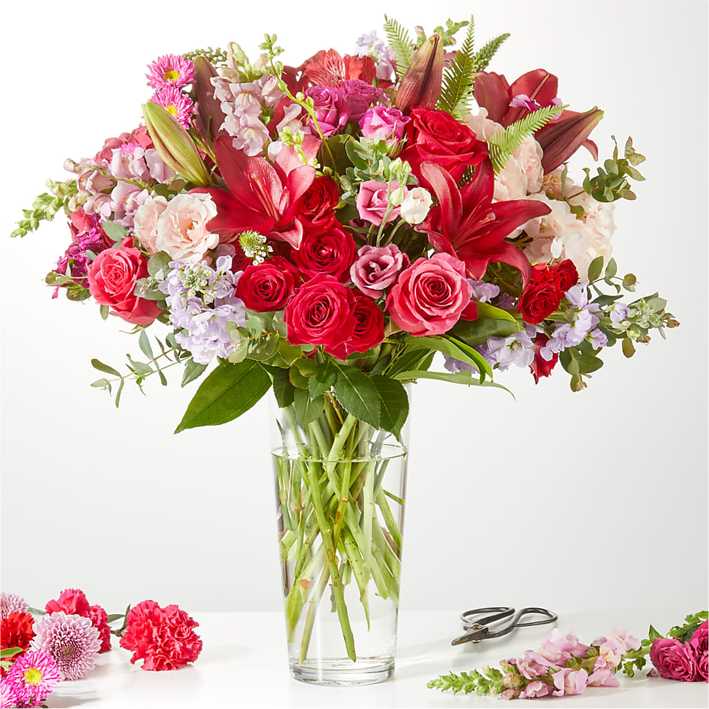 Swooning Over You - A Luxury Florist Original – STEPHANIE'S GREENS-N-THINGS, West Hazleton PA