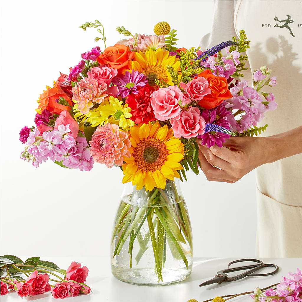 Cue the Confetti - A Florist Original – STEPHANIE'S GREENS-N-THINGS, West Hazleton PA