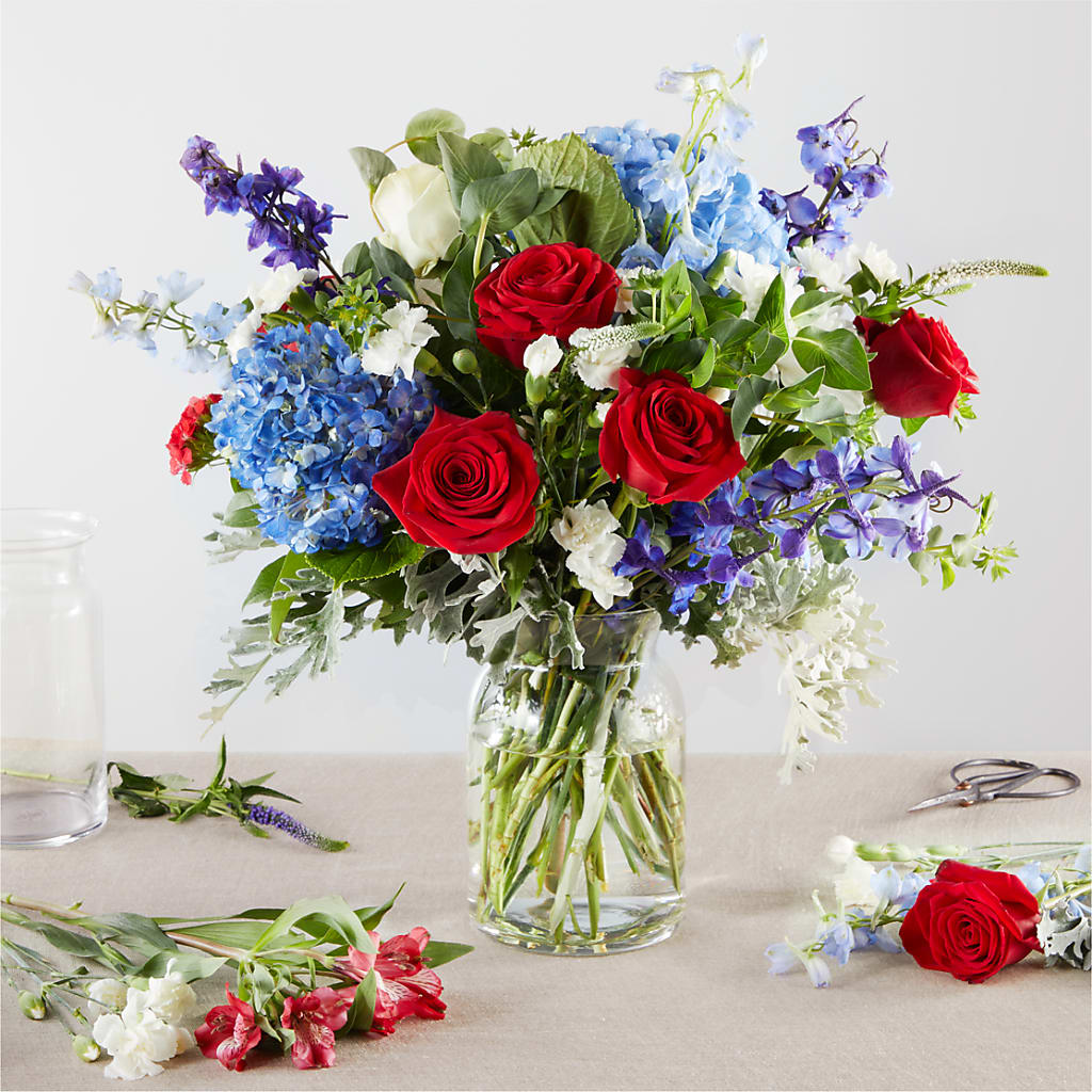 Star Spangled - A Florist Original – STEPHANIE'S GREENS-N-THINGS, West Hazleton PA