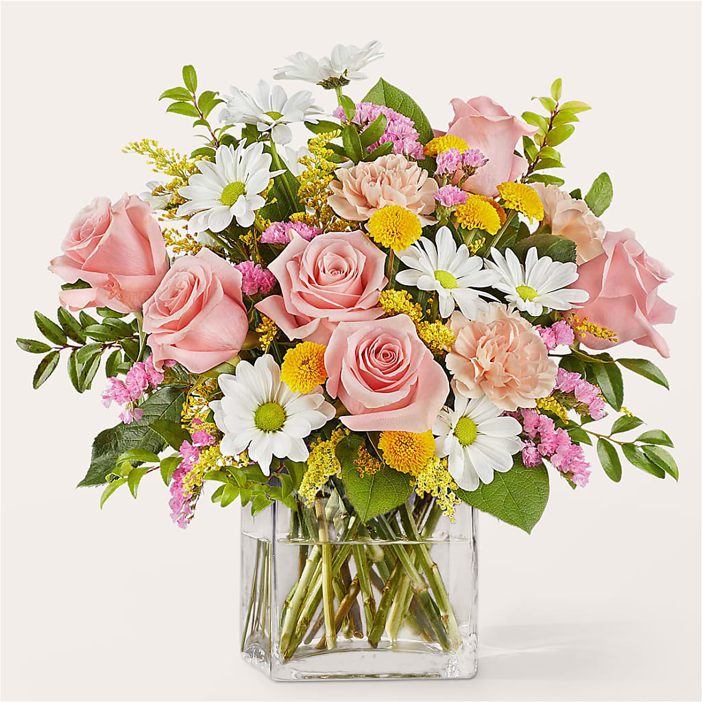 Country Cottage Bouquet – STEPHANIE'S GREENS-N-THINGS, West Hazleton PA