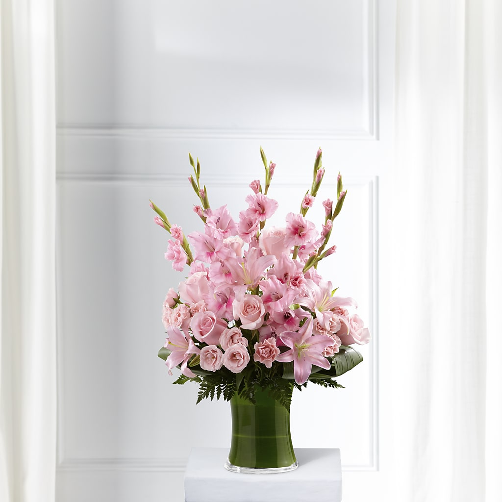 Lovely Tribute Bouquet – STEPHANIE'S GREENS-N-THINGS, West Hazleton PA