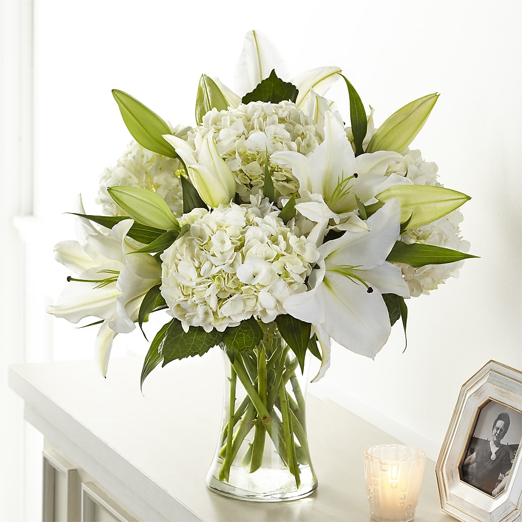Compassionate Lily Bouquet – STEPHANIE'S GREENS-N-THINGS, West Hazleton PA