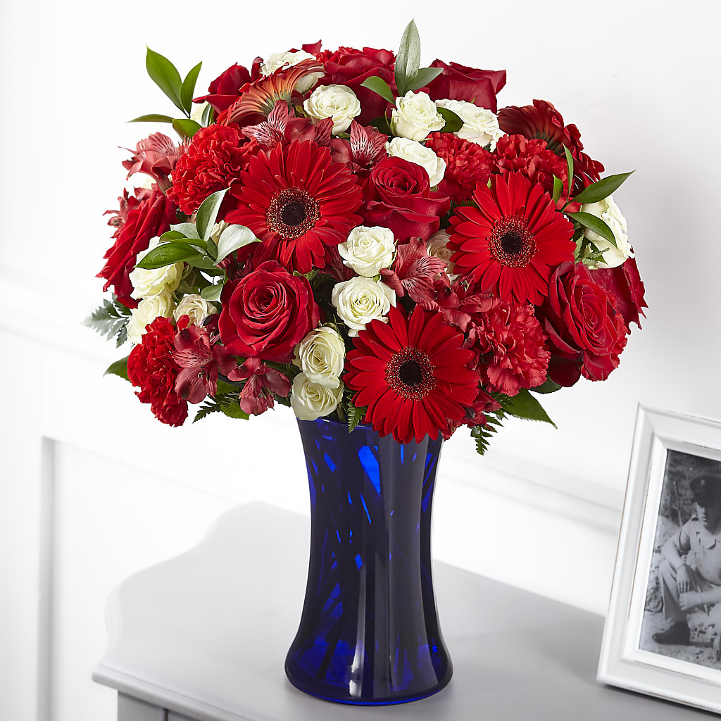 Hearts Embrace Bouquet – STEPHANIE'S GREENS-N-THINGS, West Hazleton PA