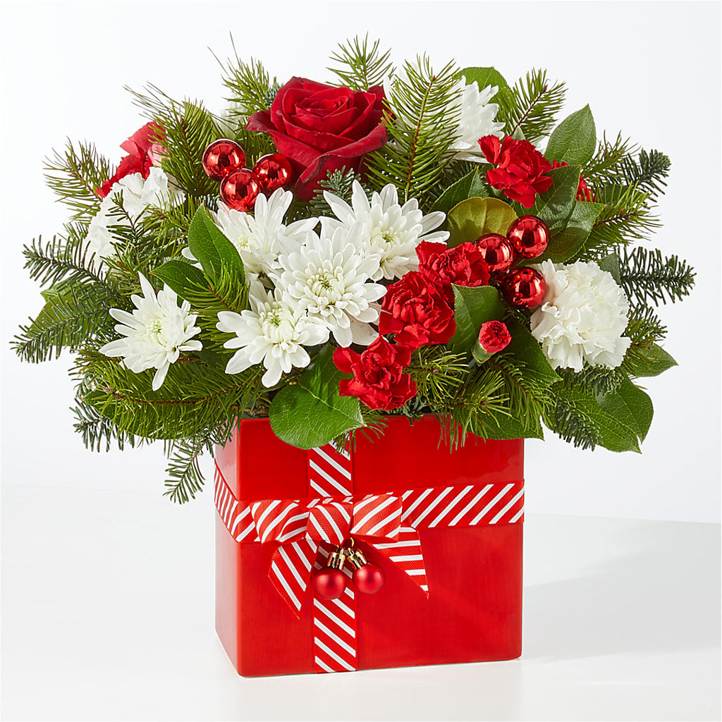 Presents Under the Tree Bouquet – STEPHANIE'S GREENS-N-THINGS, West Hazleton PA