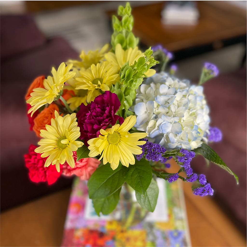 Summer Spectra - A Florist Original – STEPHANIE'S GREENS-N-THINGS, West Hazleton PA