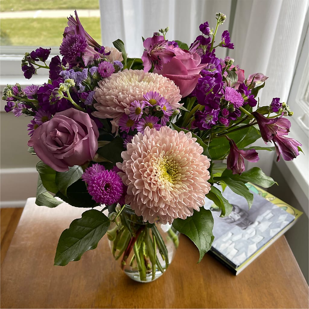 Ultraviolet Bouquet – STEPHANIE'S GREENS-N-THINGS, West Hazleton PA