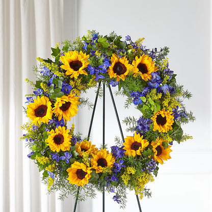 Bright Rays Wreath – STEPHANIE'S GREENS-N-THINGS, West Hazleton PA