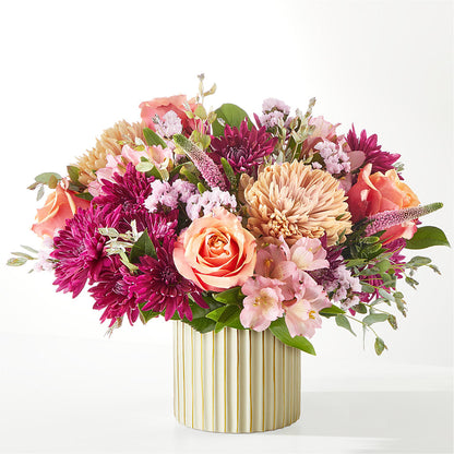 Berry Cobbler Bouquet with Ivory Vase – STEPHANIE'S GREENS-N-THINGS, West Hazleton PA