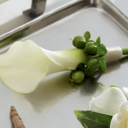 White Calla Boutonniere – STEPHANIE'S GREENS-N-THINGS, West Hazleton PA